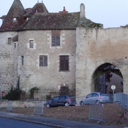 Auberge De La Tour Mennetou-sur-Cher Kültér fotó