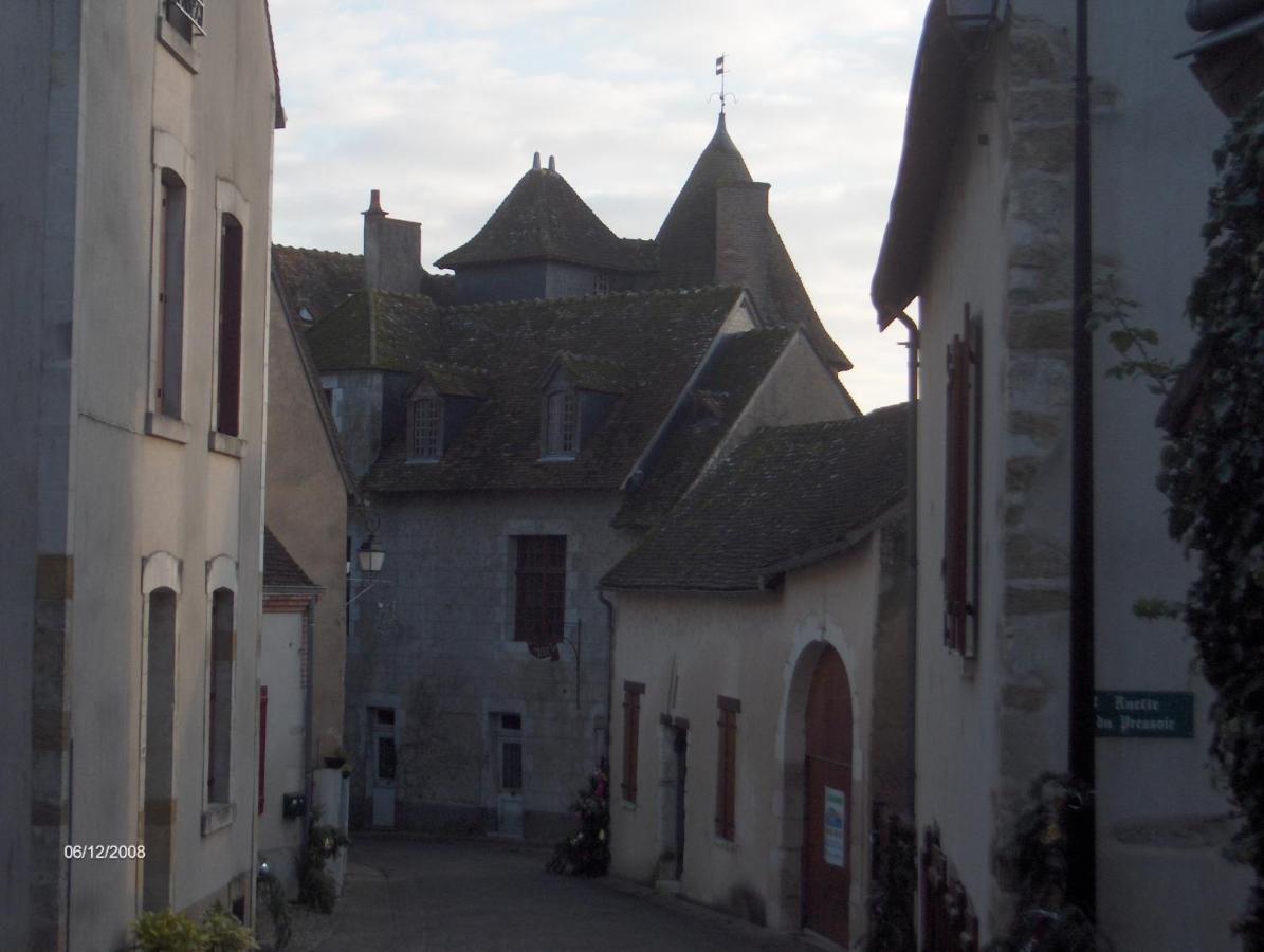 Auberge De La Tour Mennetou-sur-Cher Kültér fotó